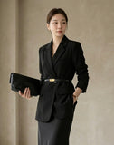 Solid Blazer & Belt