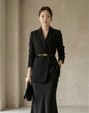 Solid Blazer & Belt